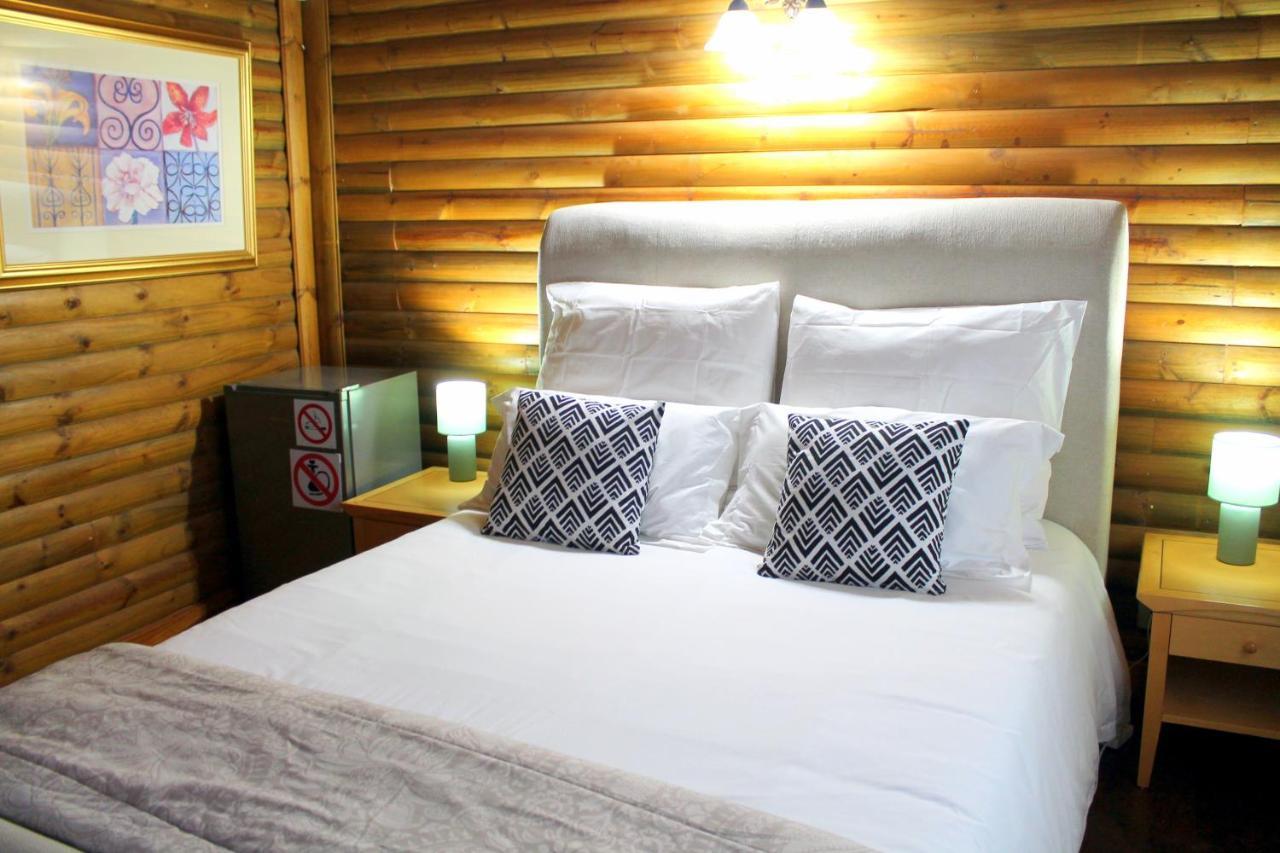 Ndlovu Log Home Dinokeng Klipdrift エクステリア 写真